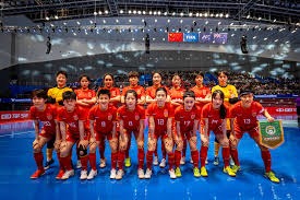 泰山官宣国青队长因伤缺阵六周 竞争激烈一线队前景难料